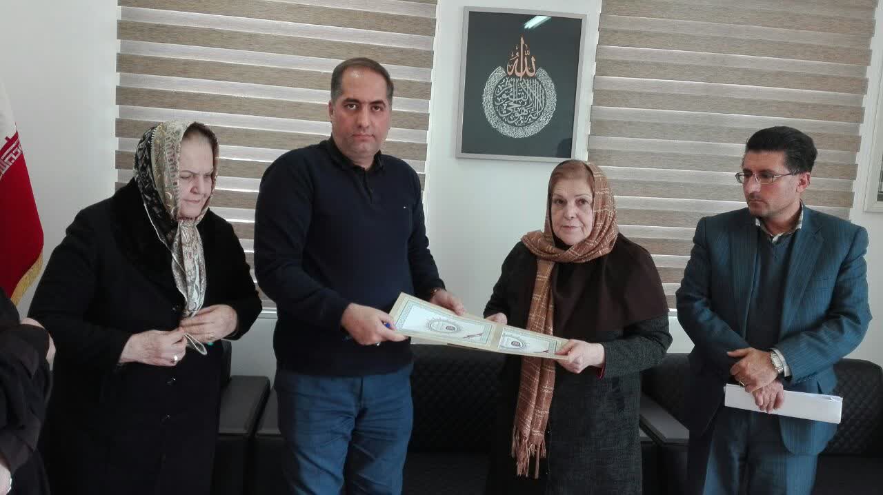 خانواده کارکنان آموزش فنی و حرفه ای استان البرز ماهر می شوند