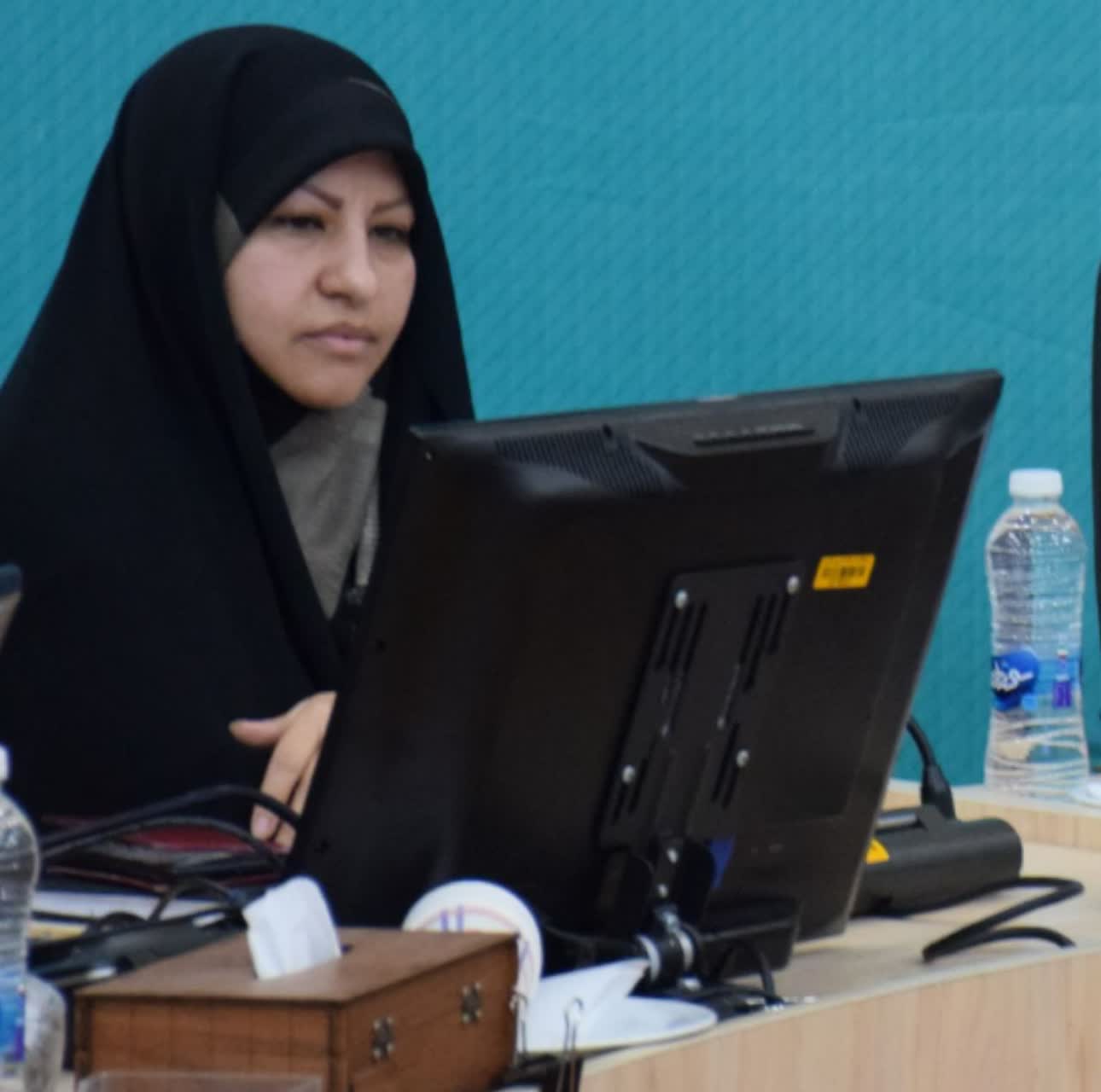 آقایی :۴۰ درصد افراد زیر پوشش کمیته امداد استان البرز زنان سرپرست خانوار هستند