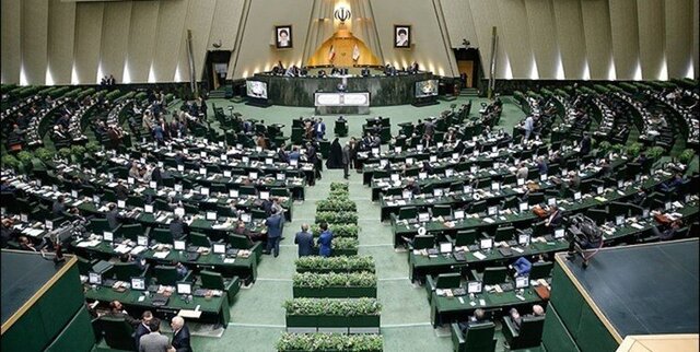 مجوز مجلس به دولت برای جذب ۲۵ هزار نفر نیروی خدماتی برای مدارس دولتی