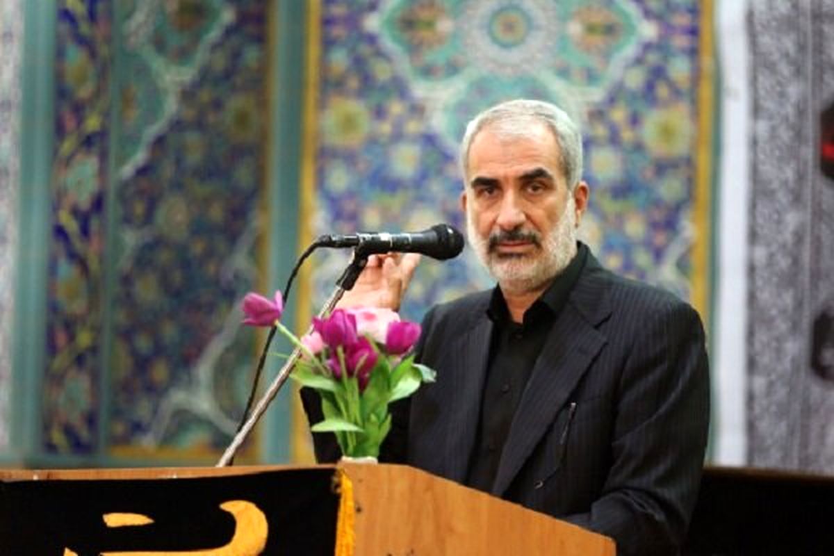 معلم، کلیدی‌ترین عنصر تربیت است