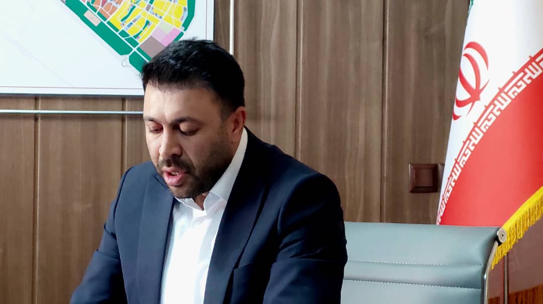شهردار مِهستان: نبود تناسب میان منابع و پراکندگی حوزه ی خدماتی،  بزرگترین چالش های پیش روی شهرداری است