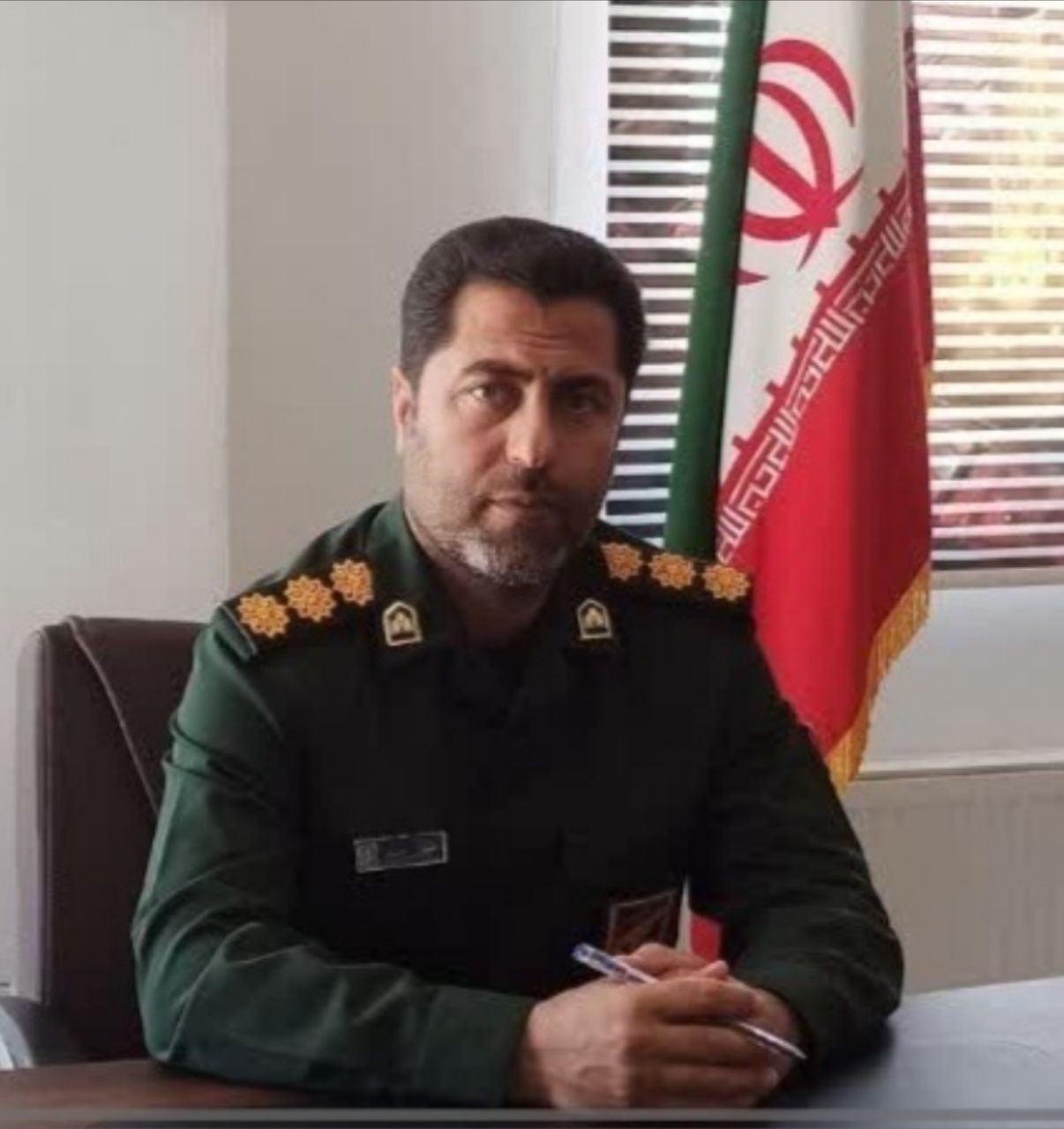 دست آورد‌های انقلاب اسلامی در اختیار مردم و به ویژه نسل جوان قرار گیرد