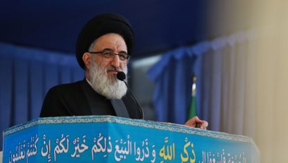 آیت‌الله حسینی همدانی خطاب به برخی رسانه های زرد نویس : بشکند قلم هایی که دل مردم را خون می کنند
