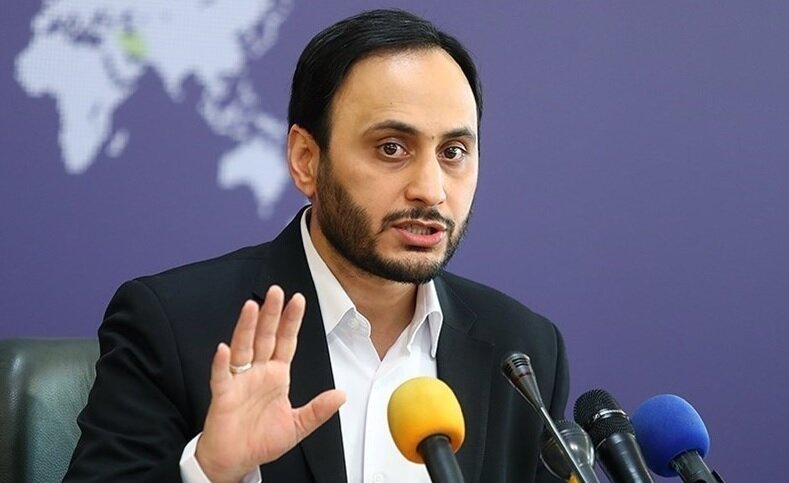 بهادری جهرمی: ذهن مردم را مشوش نکنیم