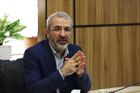 شهردارکرج :تحقق مطالبات دیرین پاکبانان وسبزبانان