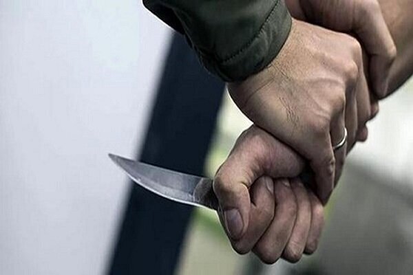 برادر دانش‌آموزی در رشت معلم و یک دانش‌آموز را با چاقو مجروح کرد