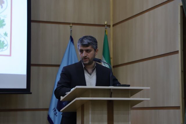اگرامروزهوای اراک آلوده است یعنی صنعت به علم و پژوهشگران بها نداده است