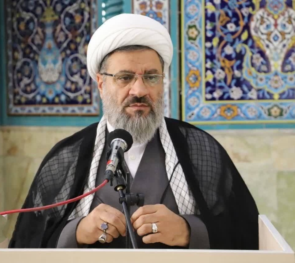 حجت الاسلام یوسفی :طمع های شیطانی انسان را به تباهی می کشاند