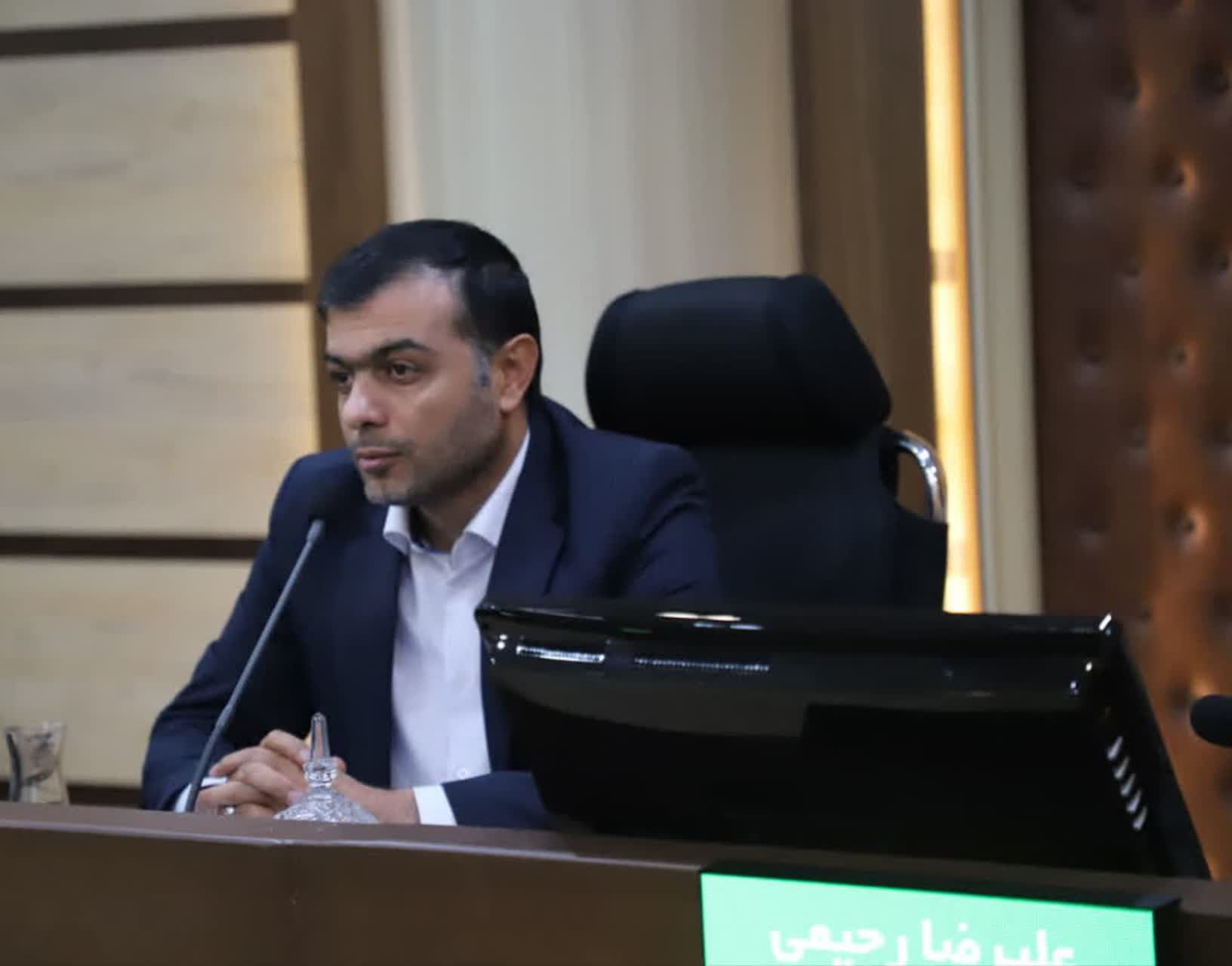 عمار ایزدیار؛ باغ گل ها میزبان دهمین جشنواره لاله ها شد