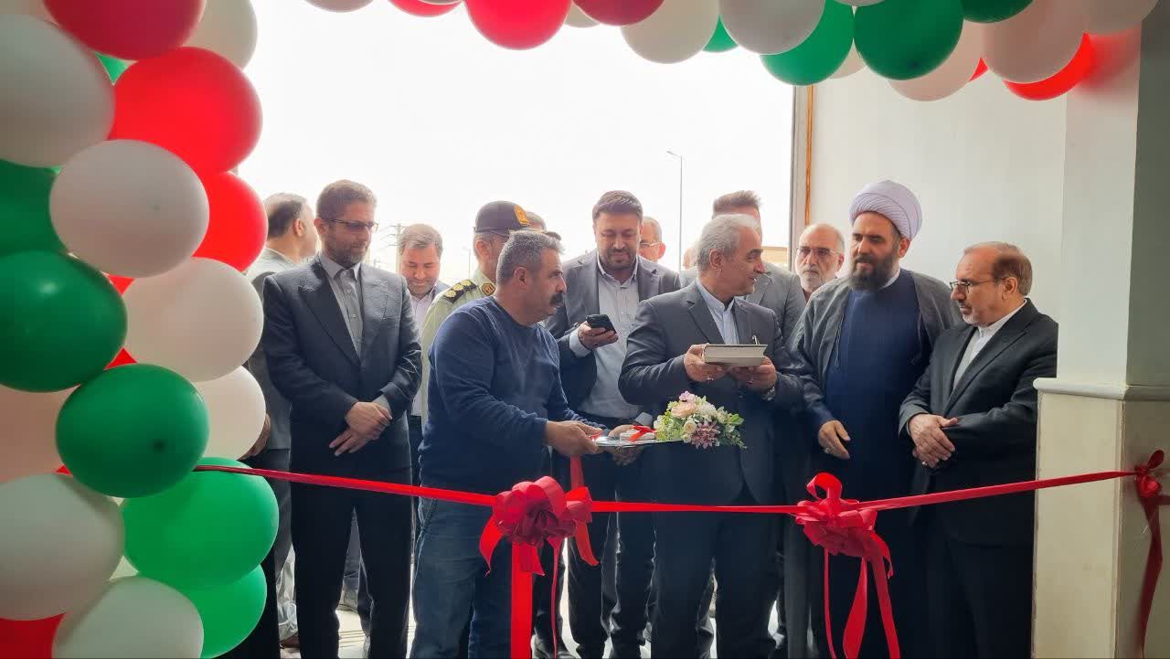 سالن ورزشی چند منظوره جوان در فاز۴ شهر مهستان افتتاح شد