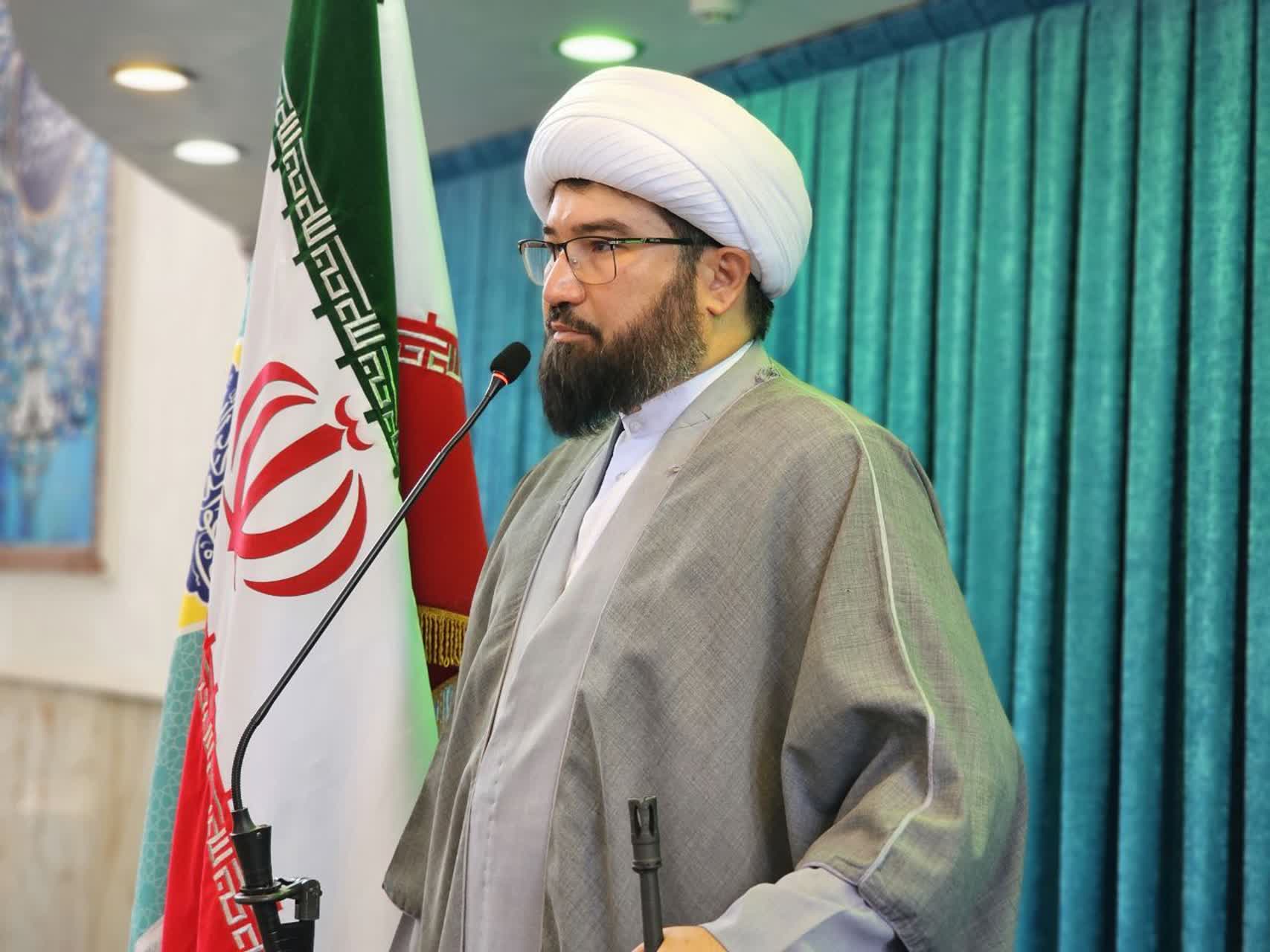 خطیب جمعه موقت چهارباغ:نامه رهبر انقلاب به دانشجویان در غرب، هویت‌بخشی کرد