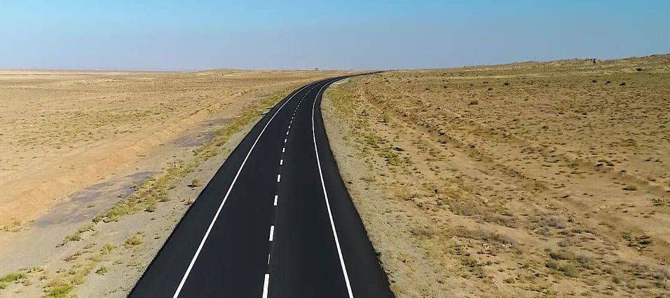 مدیرکل راهداری البرز: بیش از ۵۷۴ کیلومتر از راه های استان البرز در دولت سیزدهم آسفالت شد