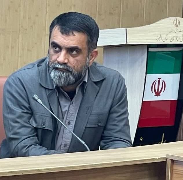 هاشمی:خبرنگاران قاصدک های میدان عشق هستند