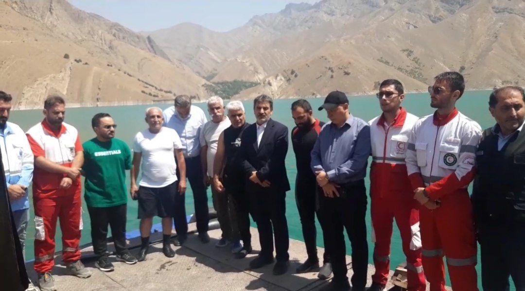 معاون استاندار و فرماندار ویژه شهرستان کرج :گردشگران از ورود به بستر رودخانه پرهیز کنند