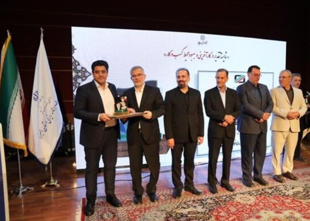 کسب مقام برتر در جشنواره شهید رجایی توسط اداره کل راه و شهرسازی استان البرز 