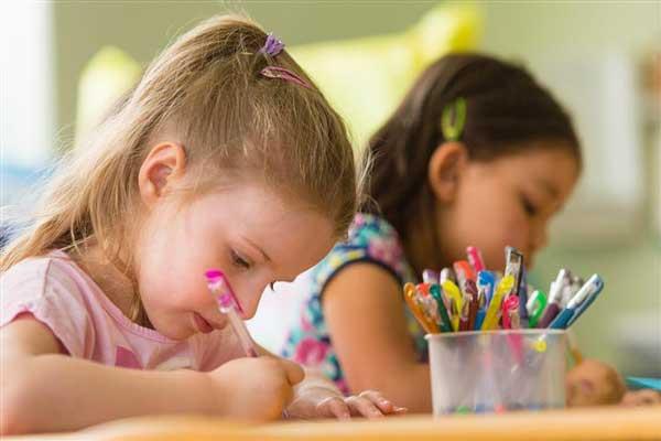۲ تا ۵ سالگی برای آموزش کودک بسیار مهم است