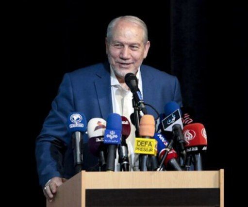 مشاور فرمانده کل قوا:مواجهه با چالش‌های روز جامعه باید هوشمندانه باشد