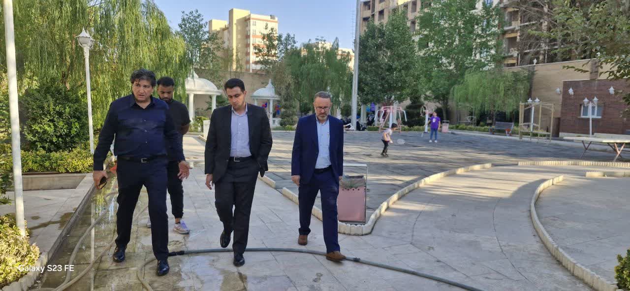 شهردار گرمدره :باید سهم بانوان در سرانه های خدماتی شهر افزایش یابد