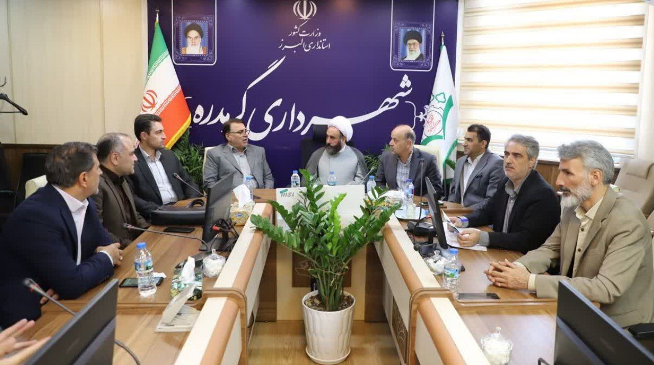 دکتر نجفی :شهرداری مسئول احداث مدرسه نیست ؛ دستگاه ها به تکالیف قانونی خود عمل کنند