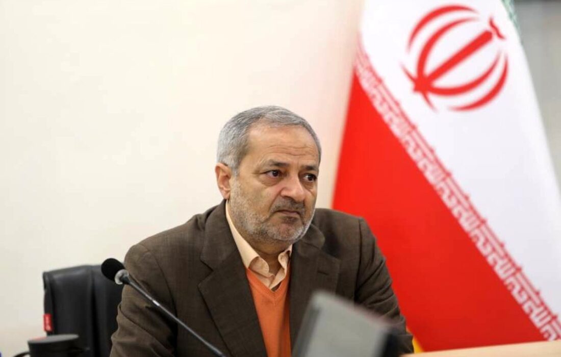 هدیه وزیر آموزش و پرورش به دانش آموزان مدال آور مسابقات جهانی ۲۰۲۴