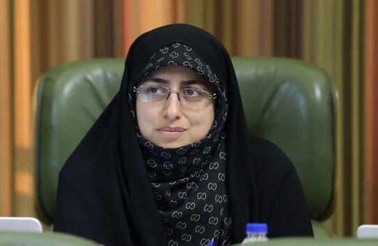 انتقاد از وضعیت نامطلوب کارت منزلت