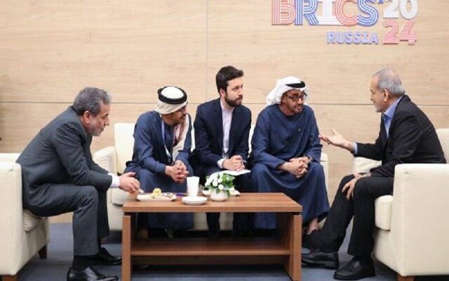 هیچ فرصتی را برای بیان مواضع قاطع خود درباره جزایر ایرانی از دست نمیدهیم