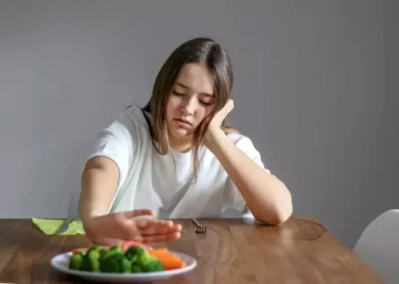 مصرف کالای فرهنگی تغذیه روانی نوجوانان است
