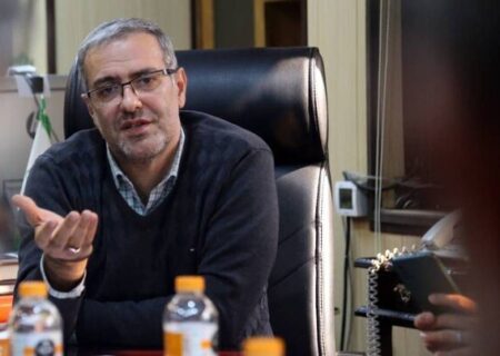 زمینی برای دستفروشان خیابان انقلاب