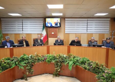 استاندار البرز :اعطای پروانه ساخت اماکن ورزشی، فرهنگی، آموزشی و درمانی در محمدشهر رایگان شد