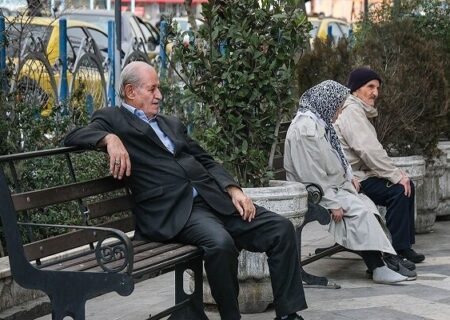 افزایش حقوق بازنشستگان باید بر مبنای تورم باشد؛ مبلغ معوقات متناسب سازی چقدر است؟