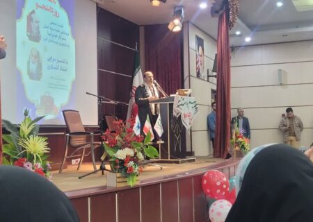 دانشجویان با درک عمیق‌تری از مسائل روز، در این عرصه نقش‌آفرینی کنند