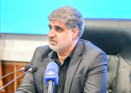 کشتی حامل ۶۰ اتوبوس برقی جدید به بندرعباس رسید