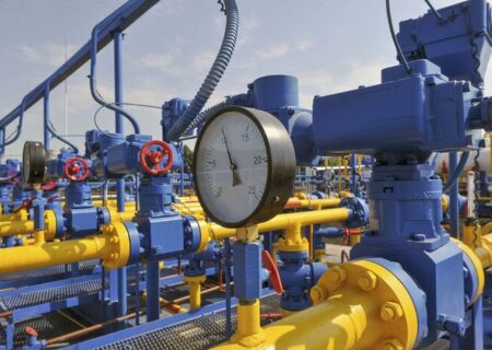از افزایش ۱۰ میلیون لیتری تولید بنزین تا افزایش قیمت سوخت نیروگاهی در سال آینده