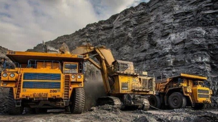 بهرهبرداری بیضابطه؛ معادن آذربایجان شرقی در مسیر تخریب