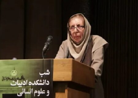 شاهکارهای ادب فارسی باعث سربلندی‌مان هستند