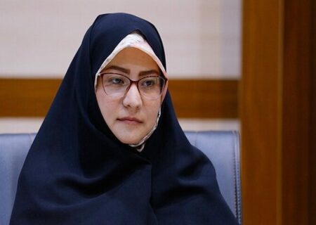 مربی پرورشی باید تربیت را از خود آغاز کند