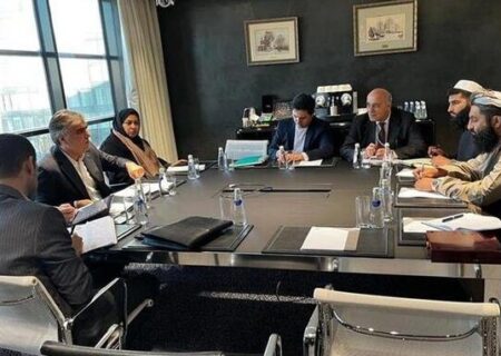 تفاهم رؤسای‌ بانک‌های مرکزی ایران و افغانستان برای تقویت مناسبات پولی و بانکی