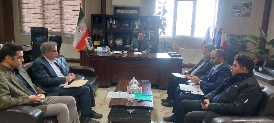 پس از ۳۵ سال مشکل انشعاب آب واحدهای صنفی و کارگاهی  مرتفع شد