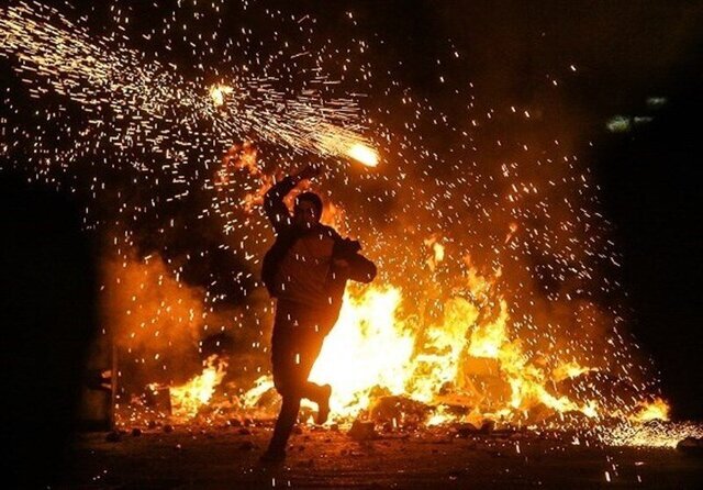 وقتی شادی به آتش کشیده میشود