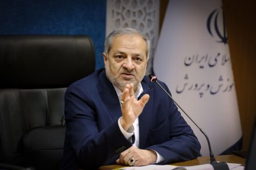 استمرار فعالیتهای آموزشی مدارس تا پایان سال