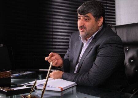 رسانه‌های دشمن مهره‌های اصلی جنگ نرم هستند