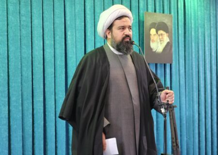 امام جمعه چهارباغ: تمام کسانی که به آمریکا اعتماد کردند تحقیر شدند