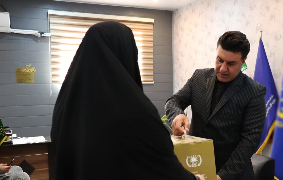 توزیع ۷۰۰ بسته معیشتی بین خانواده زندانیان نیازمند البرزی به‌مناسبت ماه مبارک رمضان