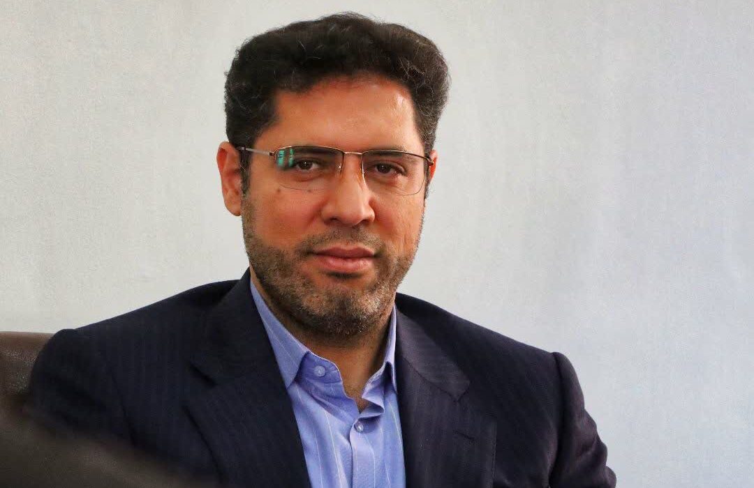 توزیع میوه تنظیم بازار و مرغ دولتی شب عید در ماهدشت