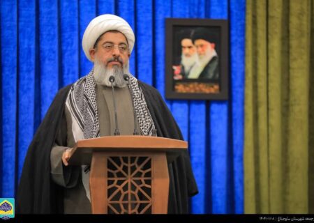 امام جمعه ساوجبلاغ: آمریکا، دست از پا خطا کند، منطقه را گورستان آمریکایی‌ها و صهیونیست‌ها خواهیم کرد