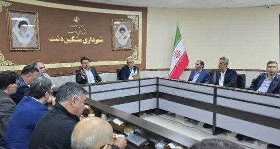 شهرداریها می توانند پیشگام تحقق شعار سال باشند