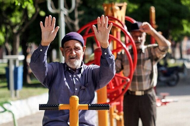 جوانان دهه ۶۰، سالمندان تنهای آینده؟