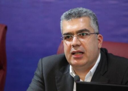 تا زمان تدوین آیین‌نامه مربوطه، تعرفه ۱۰۰ درصدی برای خودروهای واردتی منتفی است
