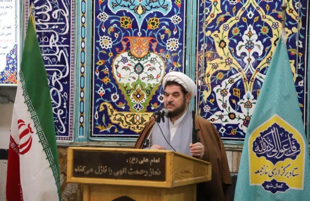 امام جمعه کمالشهر :  سرمایه گذاری برای تولید نیازمند همکاری همه جانبه دستگاه های اجرایی است