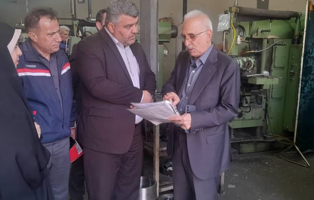 بازدید فرماندار شهرستان ساوجبلاغ از ۳ واحد صنعتی